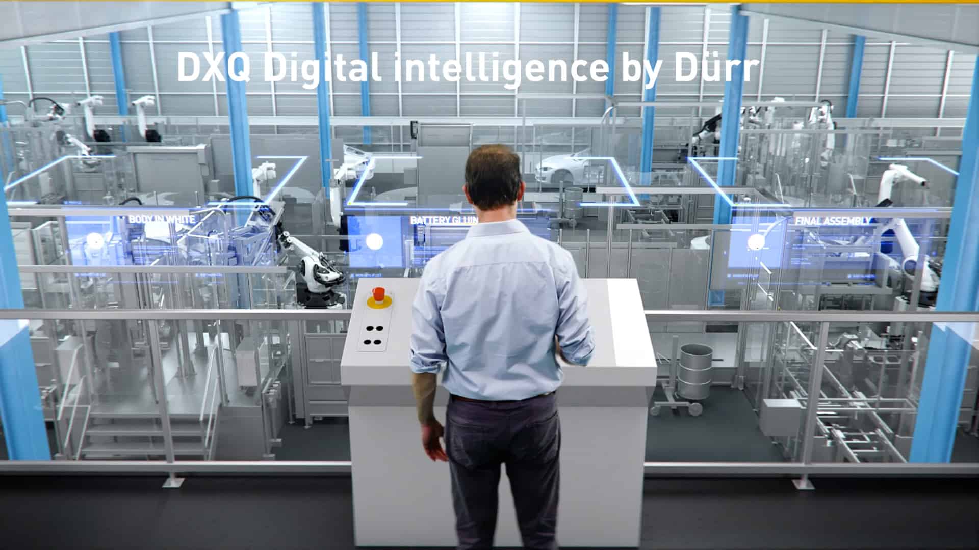 In der Werkstatt schaut der Darsteller gespannt der 3D DXQ Digital Intelligence von Dürr in Aktion zu.